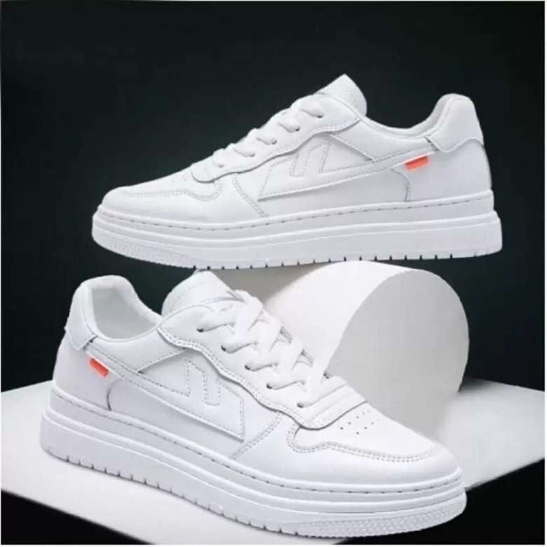 MYSTERYSHOP Waulkers White Running,Walking,Training,Sports Shoes,Casual shoe Sneakers For Men (White)