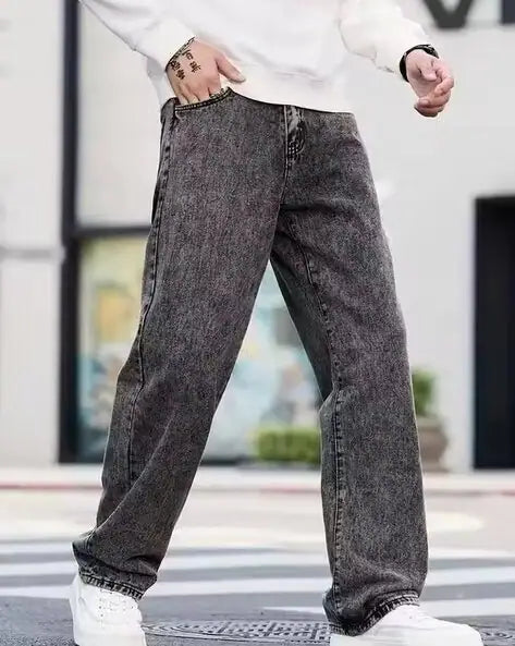 Buda Jeans Co
Men Mid Rise Baggy Jeans