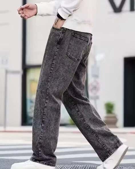 Buda Jeans Co
Men Mid Rise Baggy Jeans